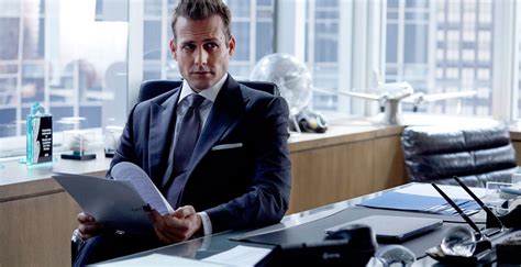 harvey specter netflix.